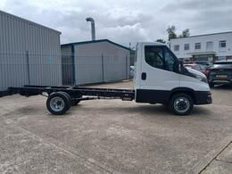 Iveco Daily 2.3D HPI 14V 35C 3750 LWB Euro 6 (s/s) 2dr (DRW)